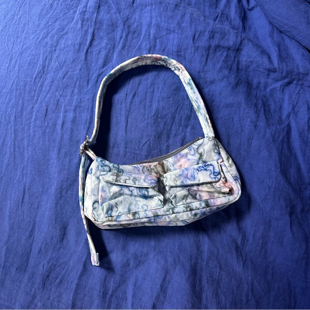BAGGU Pastel Collina Strada Cargo Shoulder Bag in Light Blue, Pink, Lavender